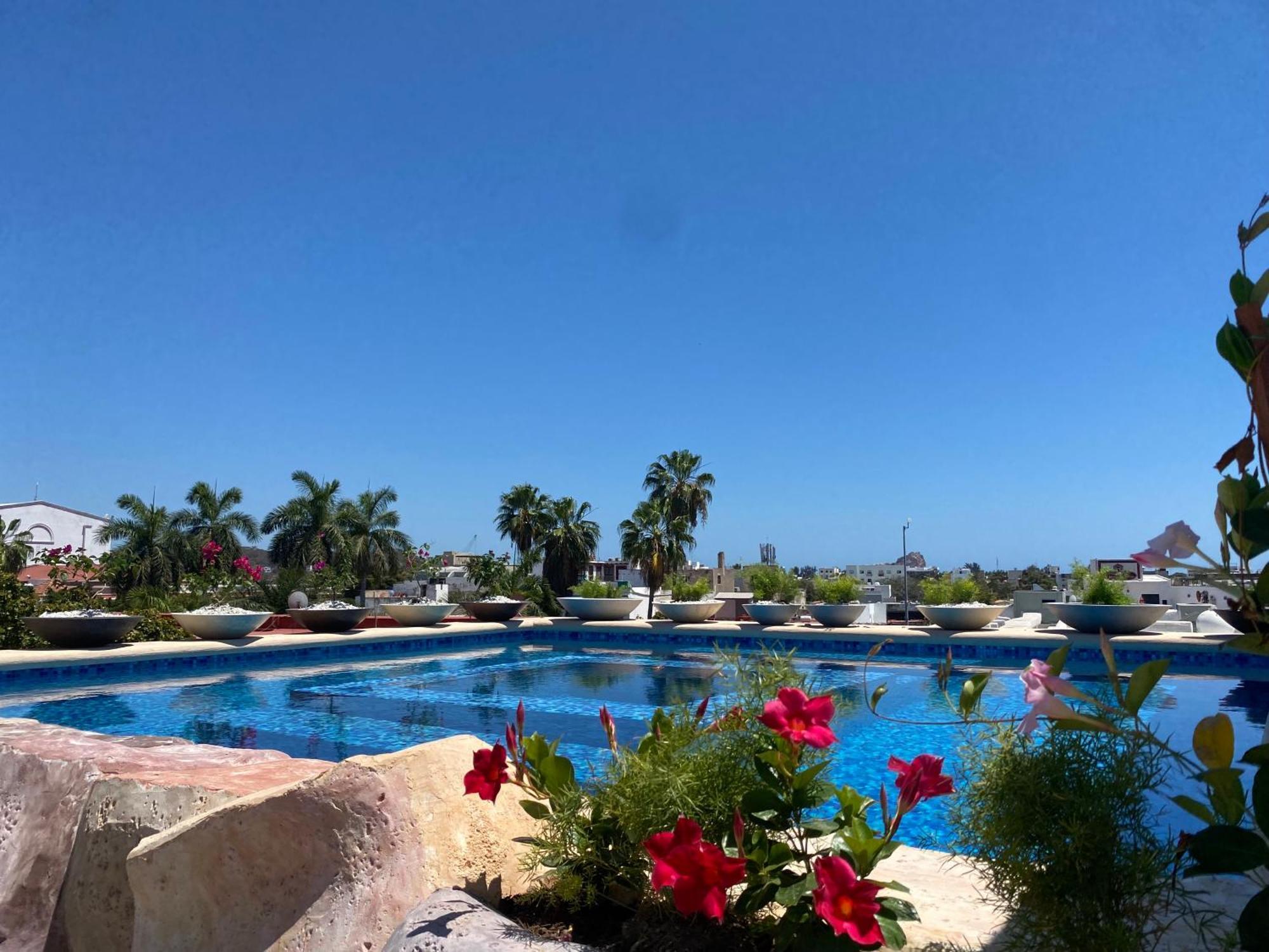 Hotel Tierra Marina Centro Historico มาซาตลัน ภายนอก รูปภาพ