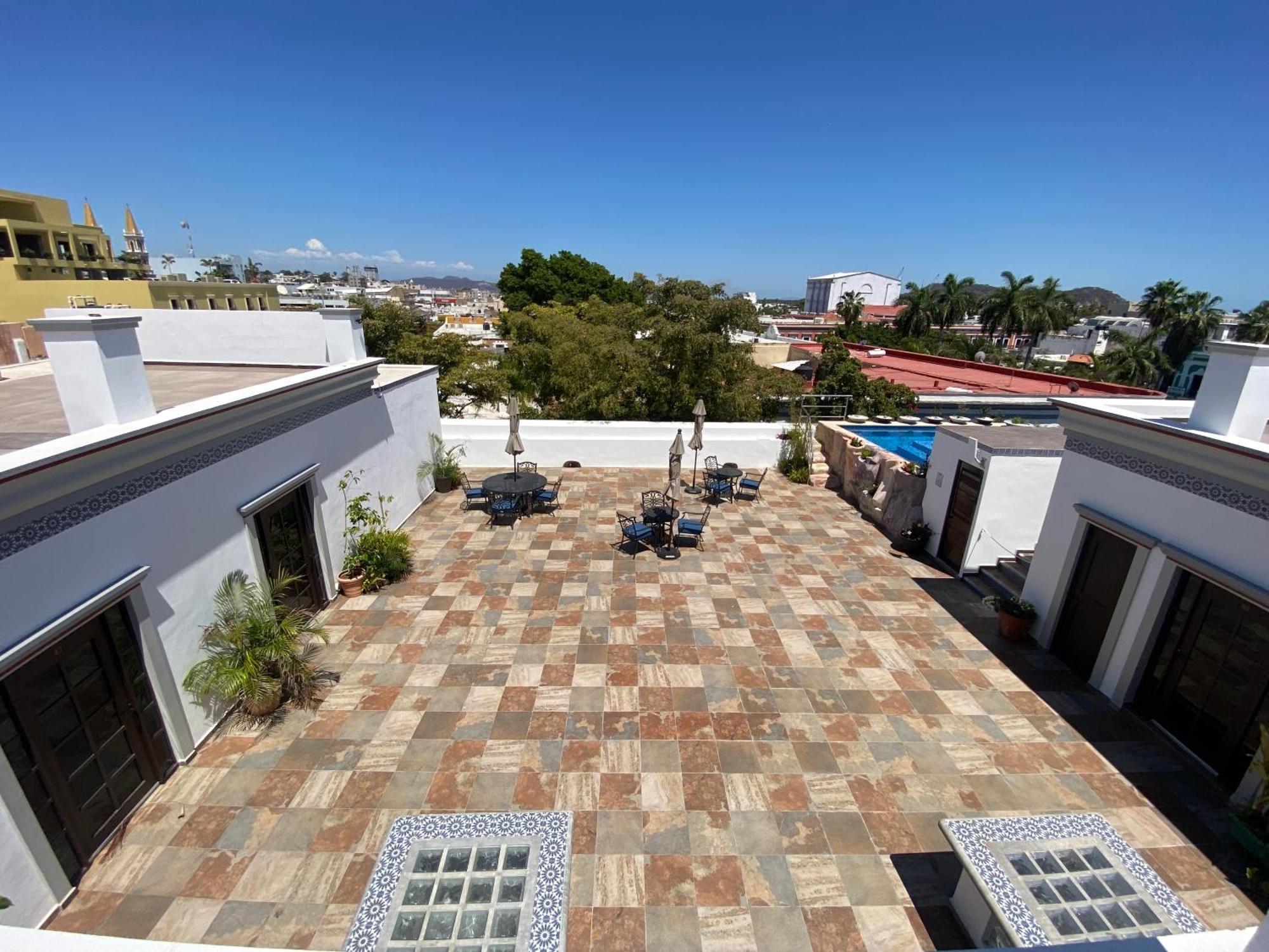 Hotel Tierra Marina Centro Historico มาซาตลัน ภายนอก รูปภาพ