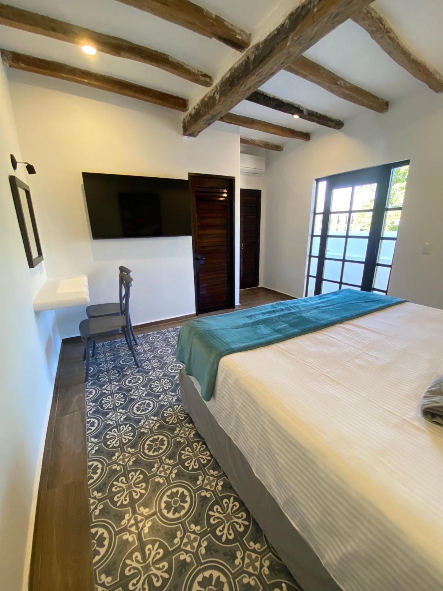 Hotel Tierra Marina Centro Historico มาซาตลัน ภายนอก รูปภาพ